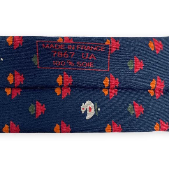 00s HERMES Vintage Black Red Patterned Silk Tie - Picture 5 of 7